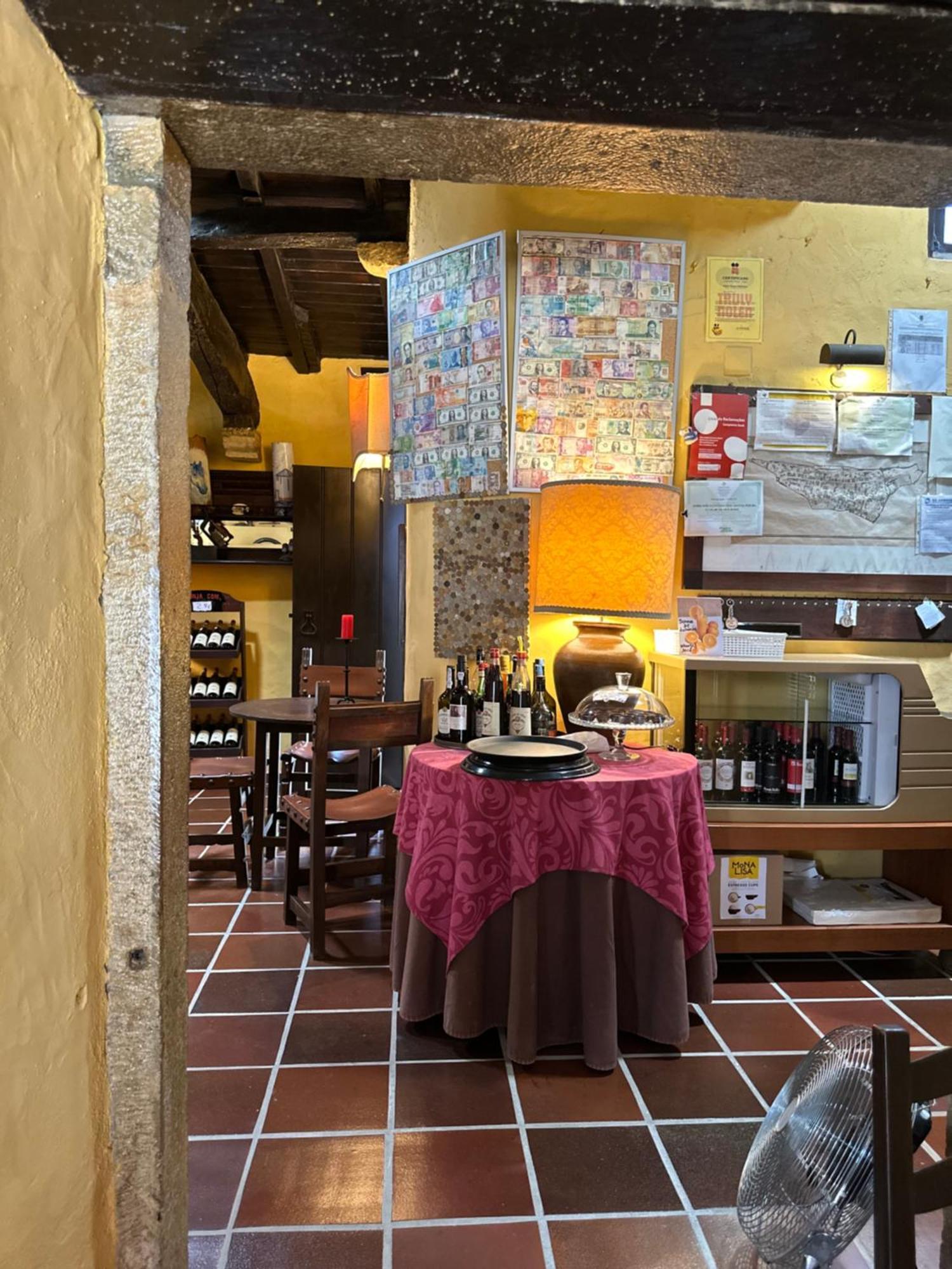 오비도스 Casa Do Poco B&B 외부 사진